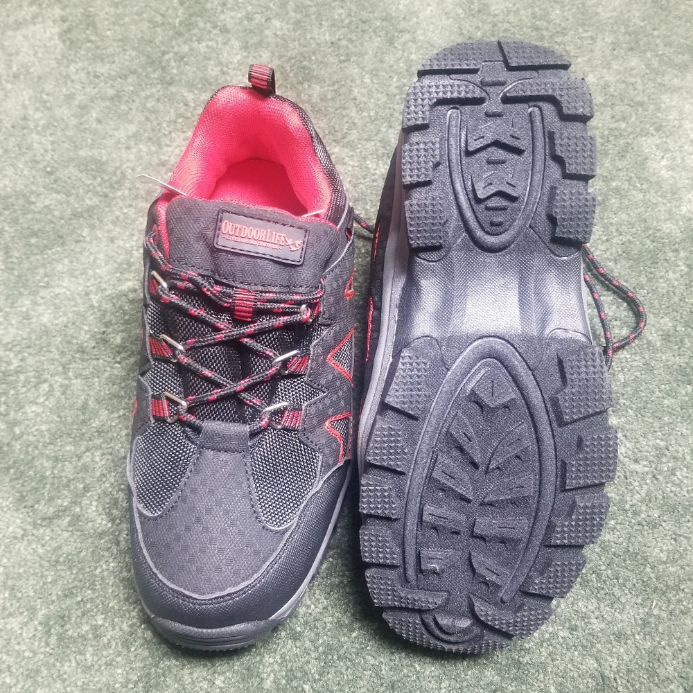 Boys hiking boots